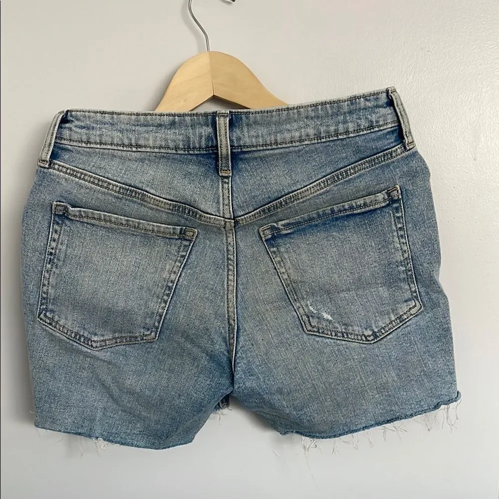 ❤️Old Navy Blue Jean Shorts with Frayed Hem